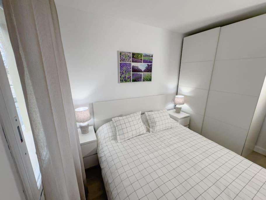 Apartamento Marina Roses Exterior foto